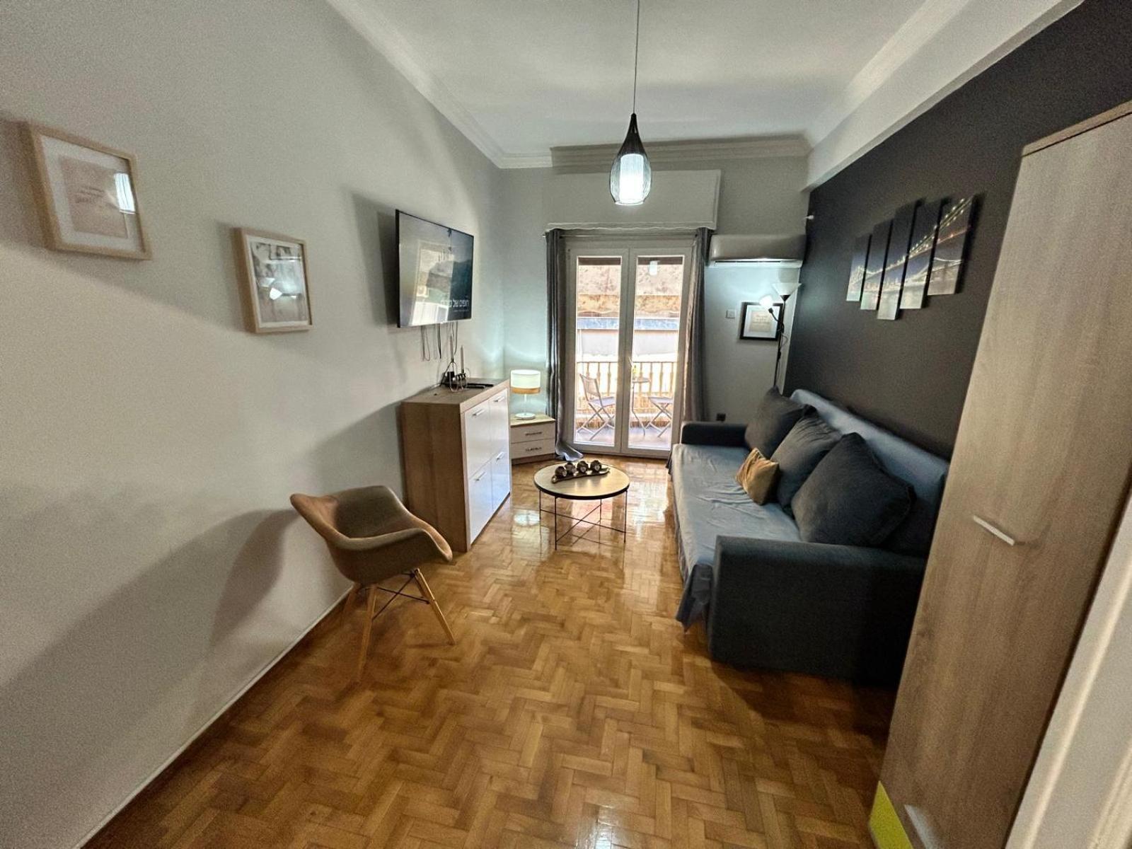 Kanigos 3 Bedroom View Center Of เอเธนส์ ภายนอก รูปภาพ